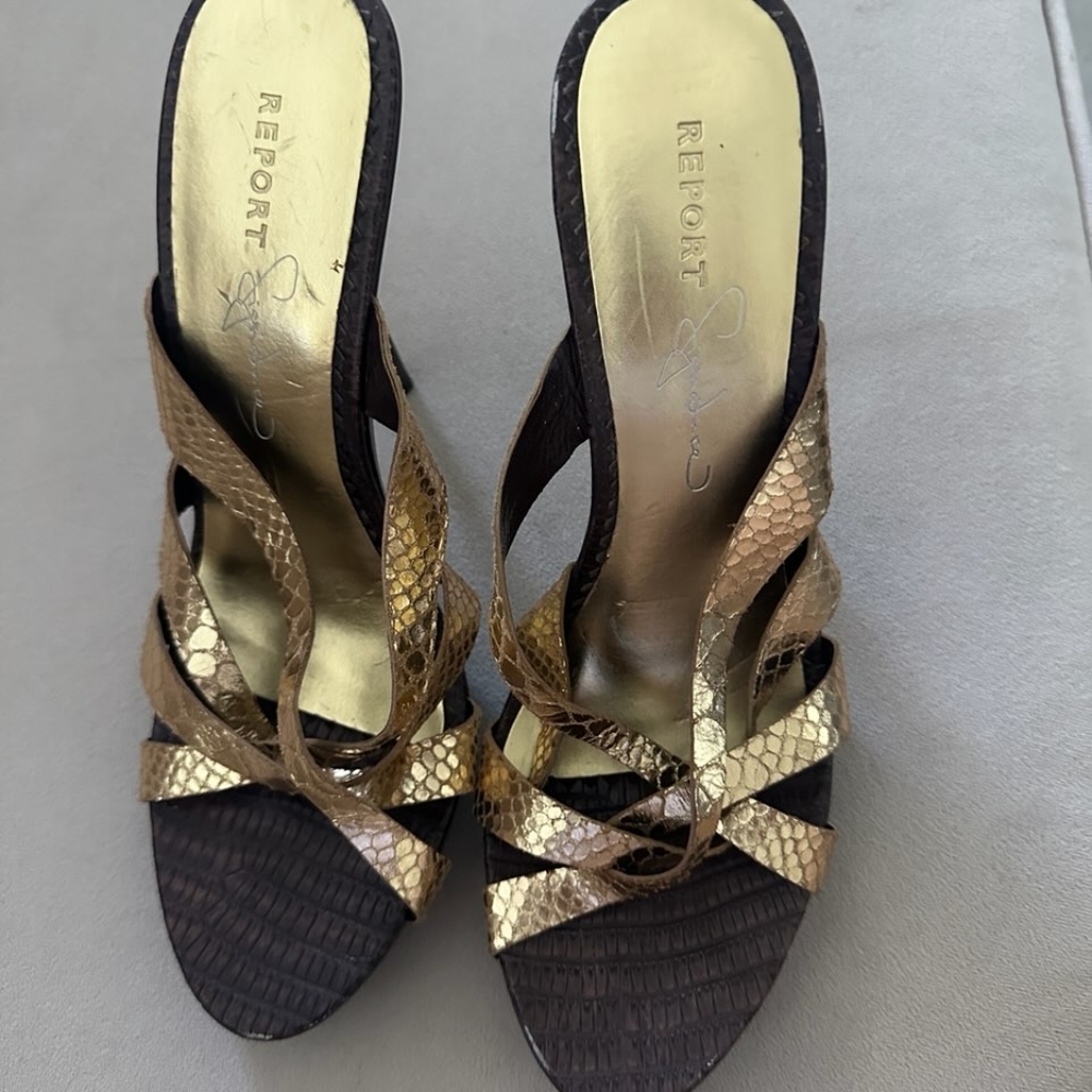 Report heels